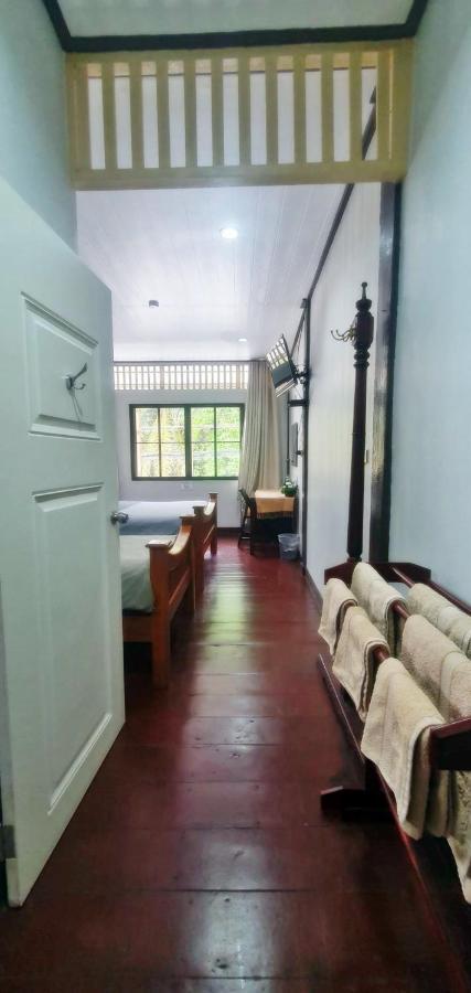 Ob Arun House Bed and Breakfast Bangkok Buitenkant foto