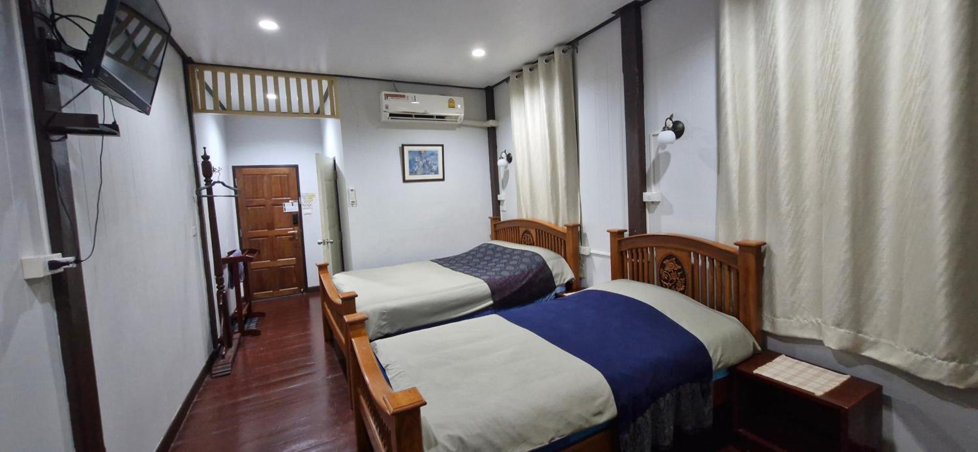 Ob Arun House Bed and Breakfast Bangkok Buitenkant foto