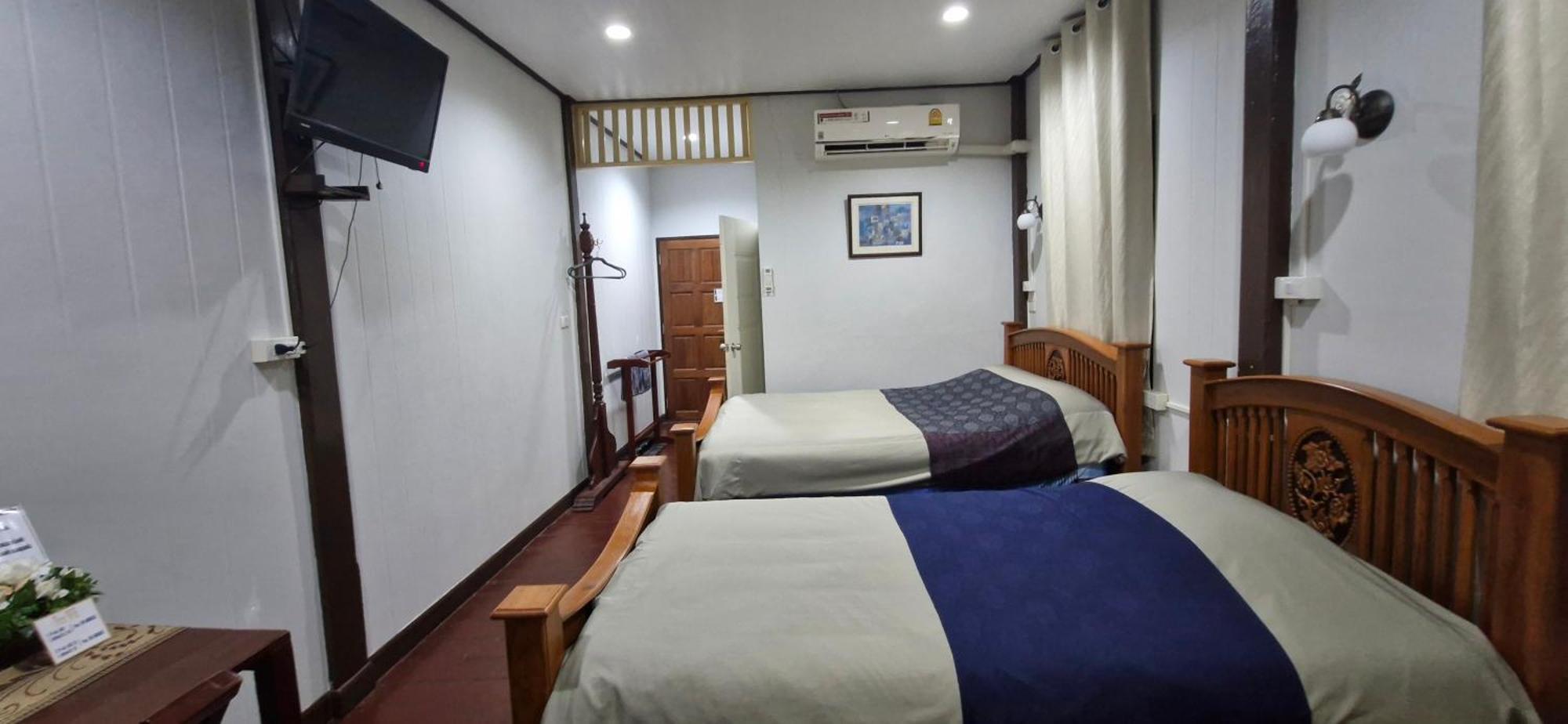 Ob Arun House Bed and Breakfast Bangkok Buitenkant foto