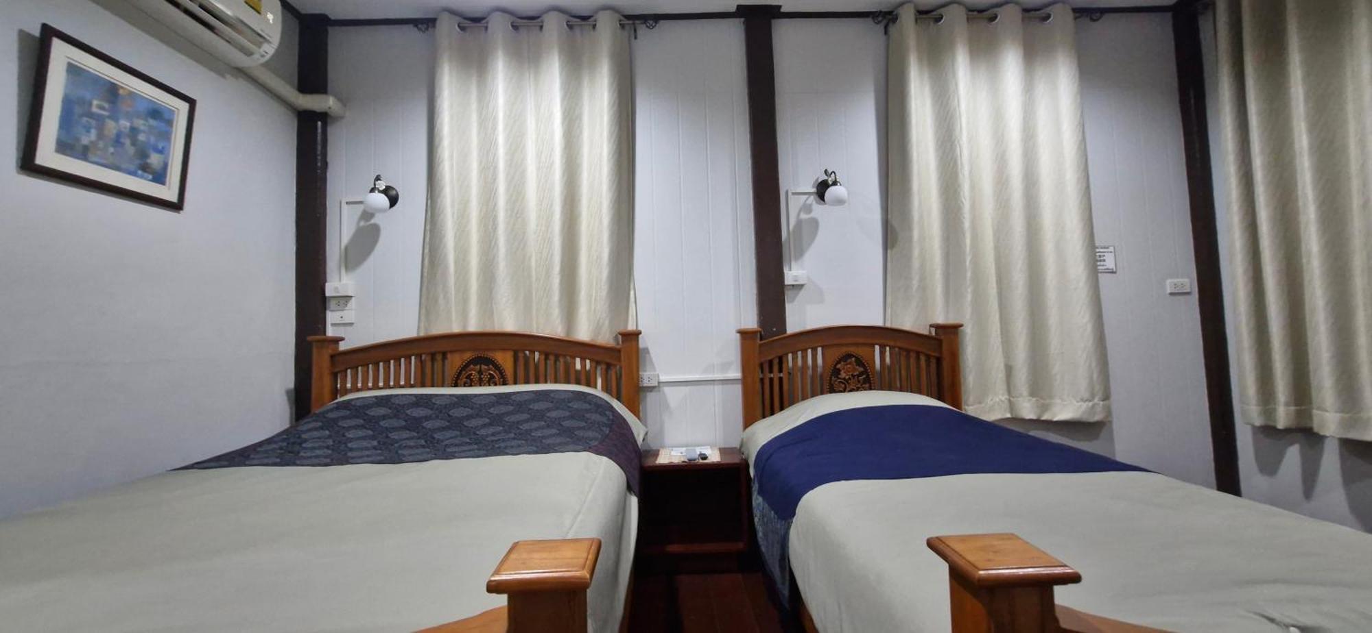 Ob Arun House Bed and Breakfast Bangkok Buitenkant foto