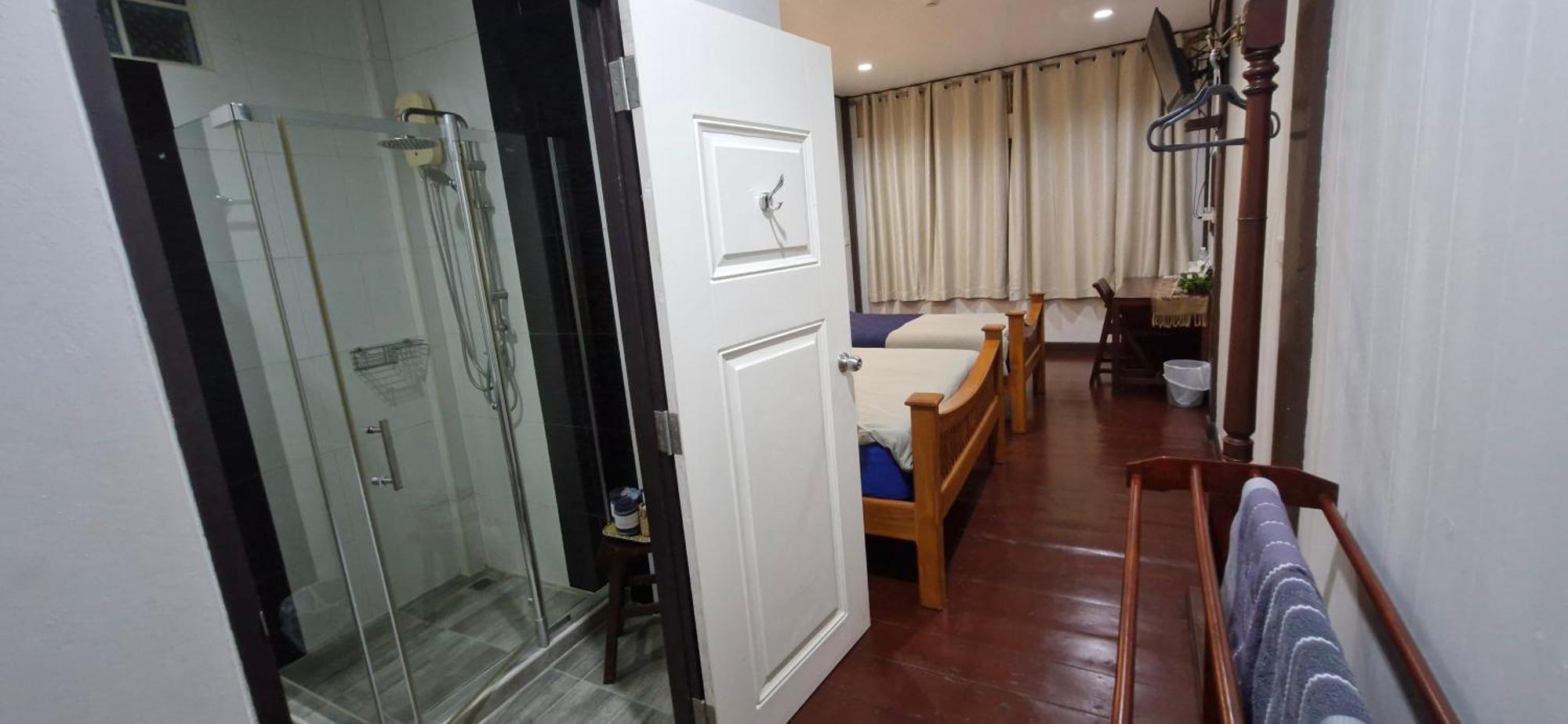 Ob Arun House Bed and Breakfast Bangkok Buitenkant foto