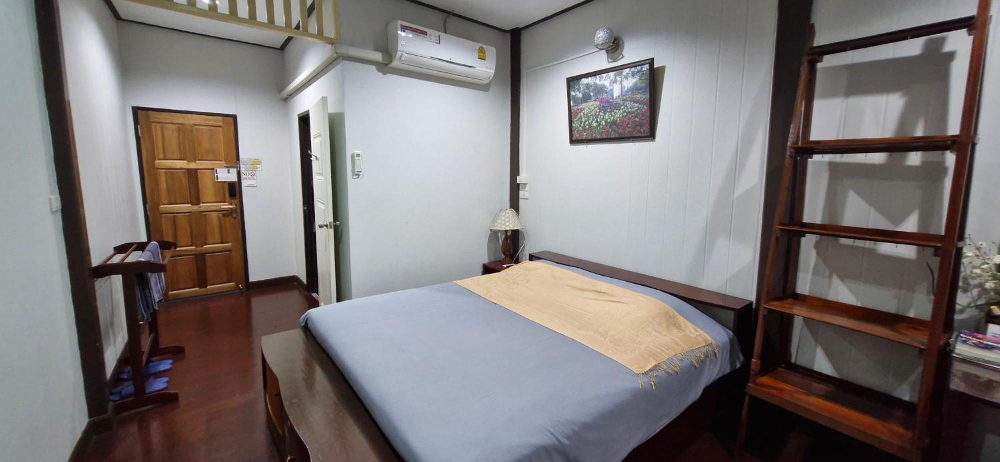 Ob Arun House Bed and Breakfast Bangkok Buitenkant foto