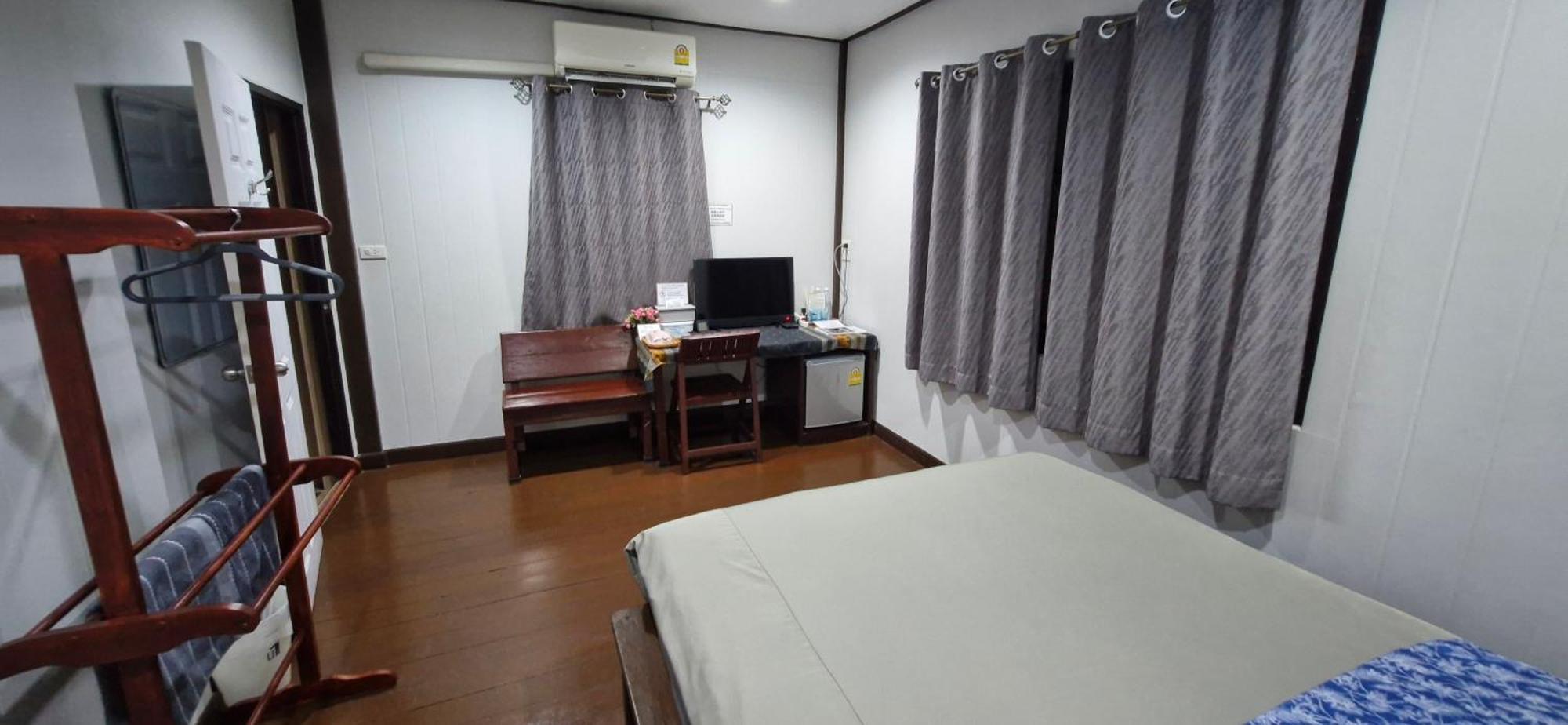 Ob Arun House Bed and Breakfast Bangkok Buitenkant foto