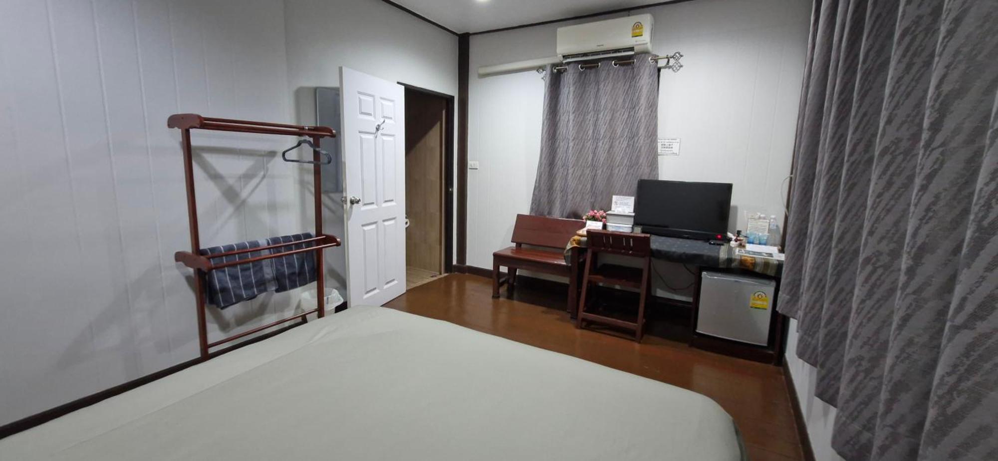 Ob Arun House Bed and Breakfast Bangkok Buitenkant foto