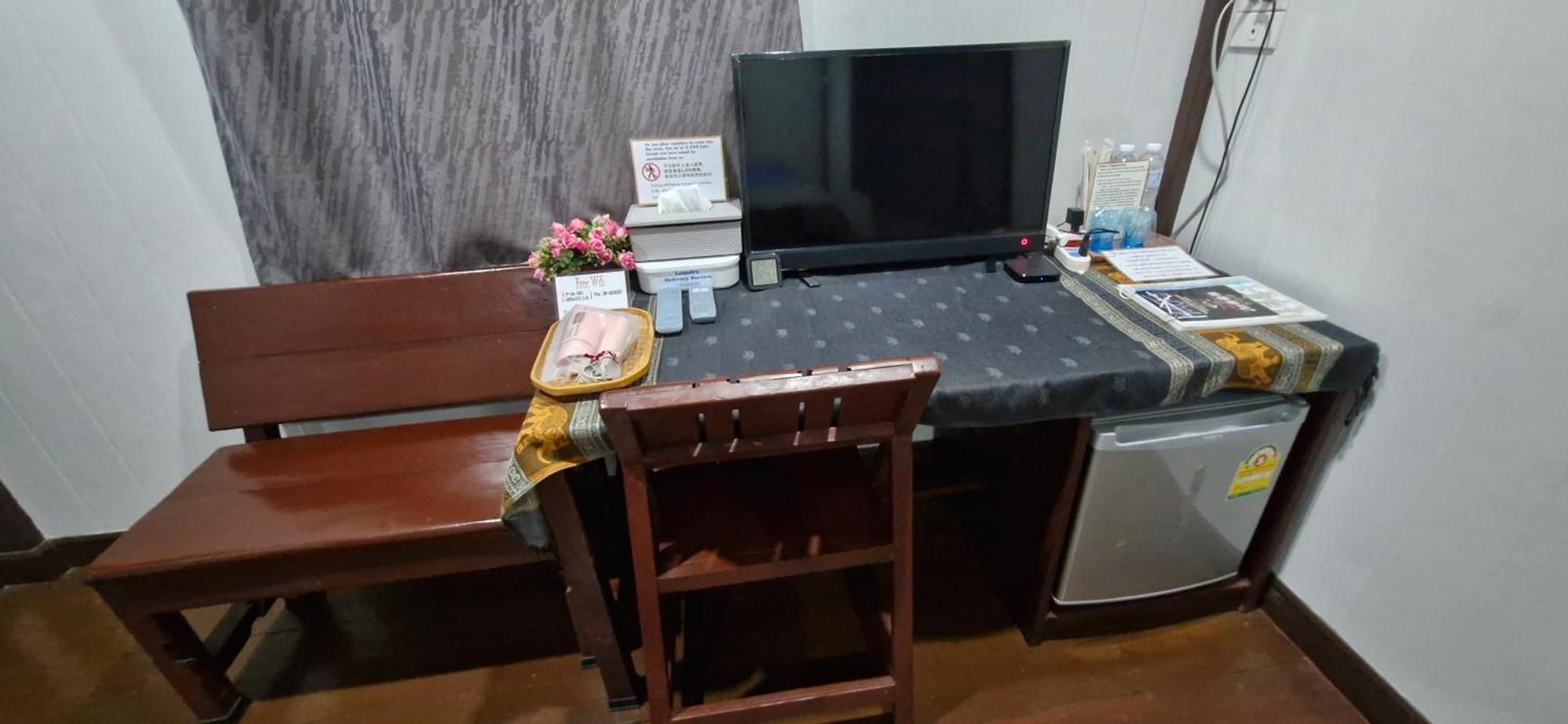 Ob Arun House Bed and Breakfast Bangkok Buitenkant foto