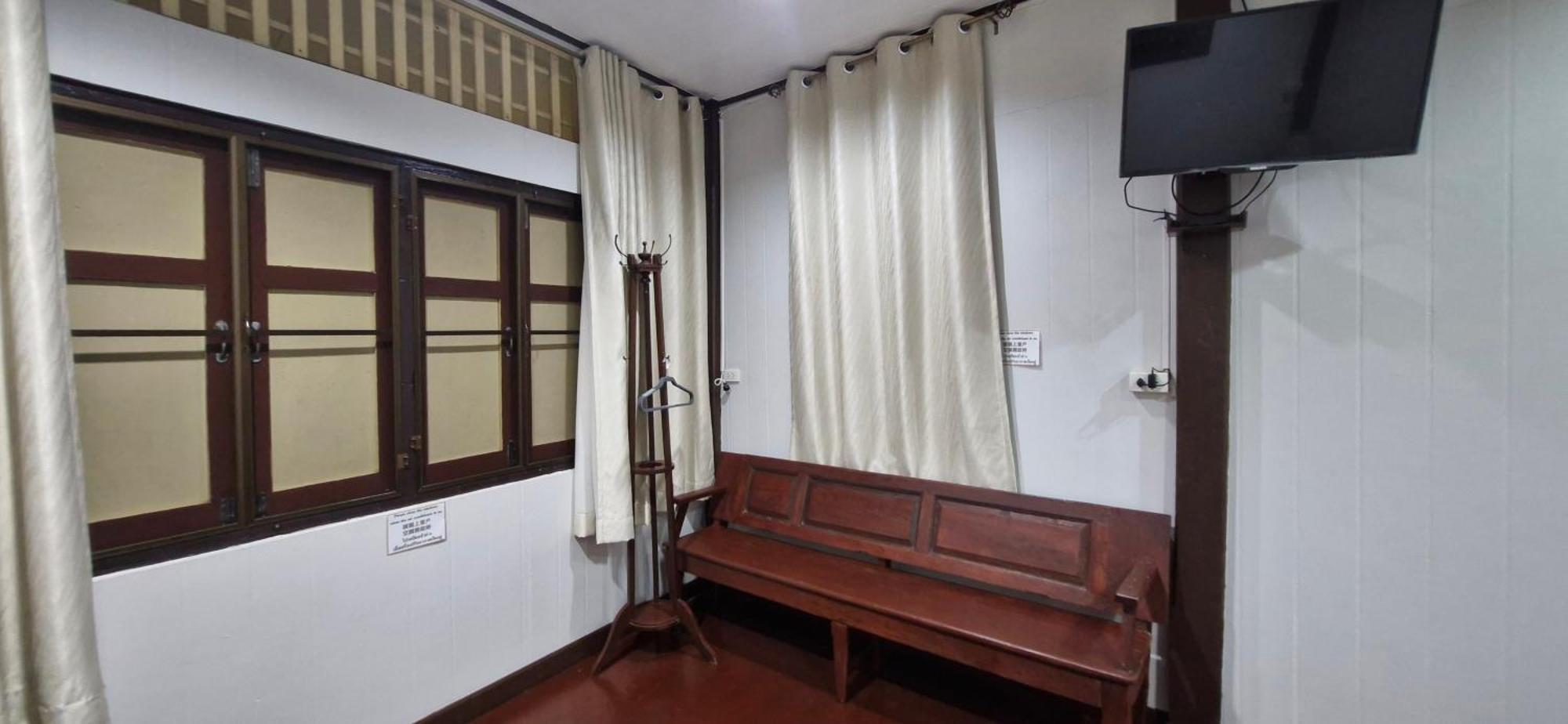 Ob Arun House Bed and Breakfast Bangkok Buitenkant foto