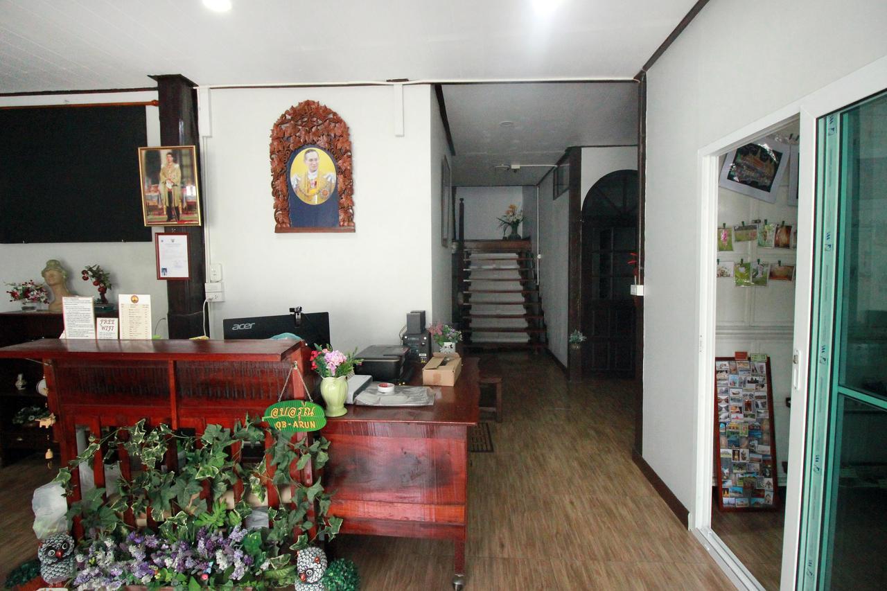 Ob Arun House Bed and Breakfast Bangkok Buitenkant foto